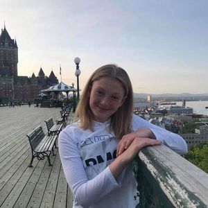 Meet your Posher, Arielle